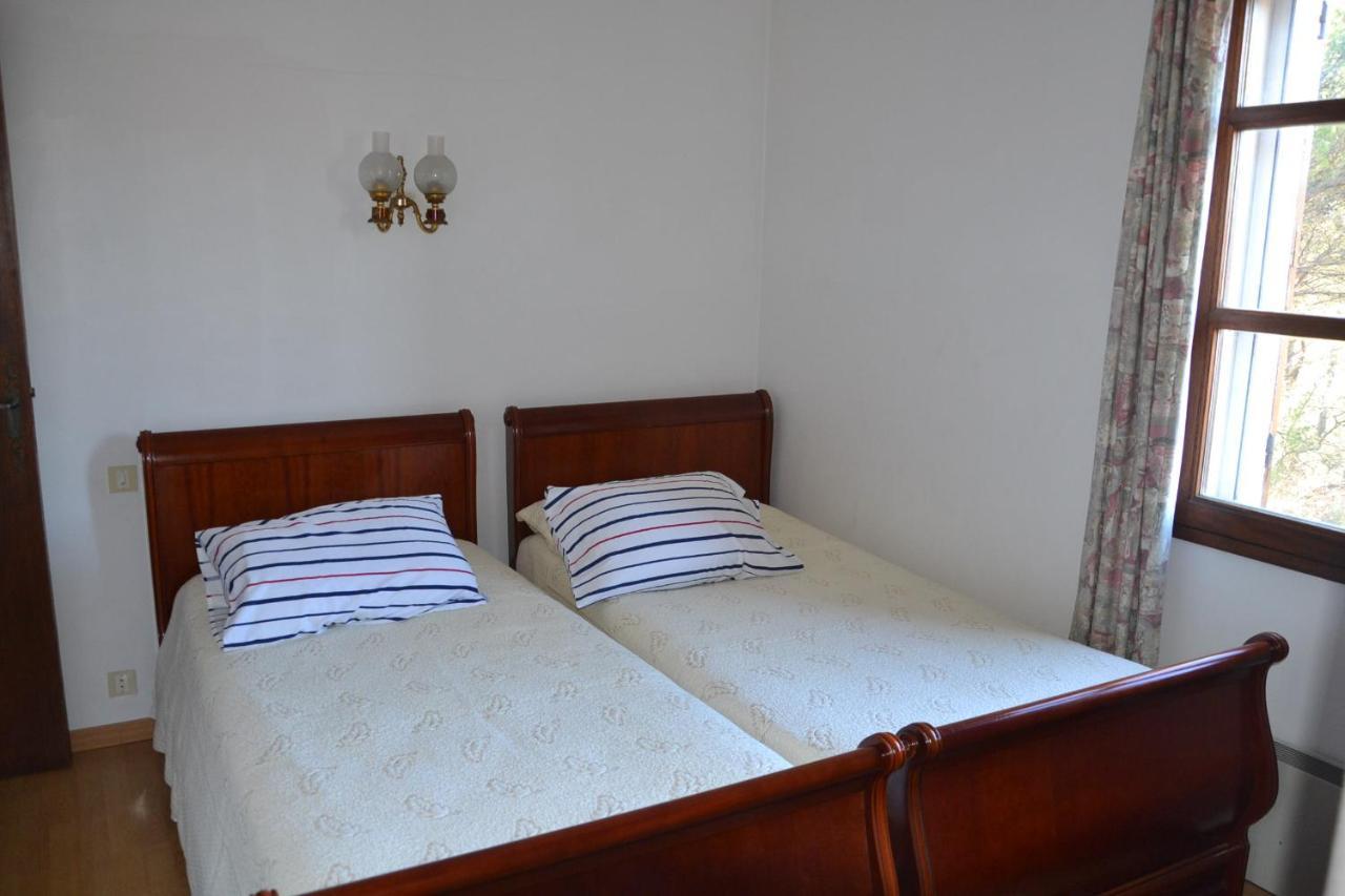 Les Vallons Holiday Home Lioux Exterior foto